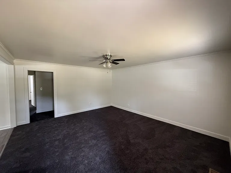 158 Contentnea Dr #A/B — Photo 4