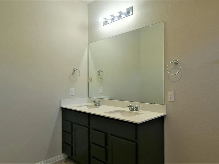 2812 Bridekirk Dr — Photo 23