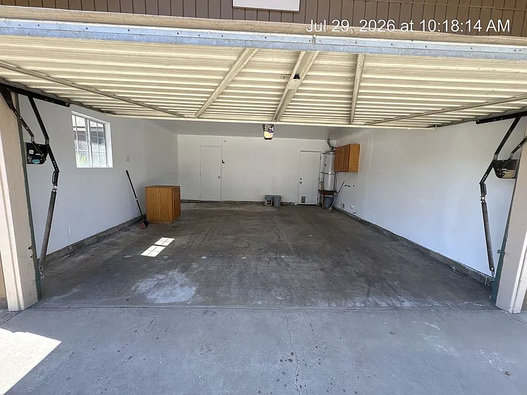 1737 W Buena Vista Ave — Photo 16