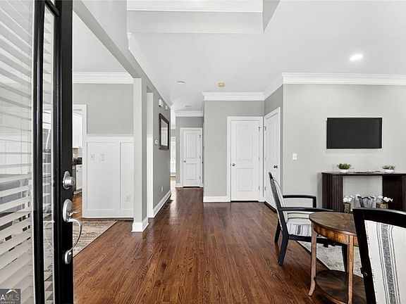 4th image of 1613 Dupont Commons Dr NW