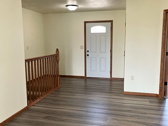 2nd image of 3614 Lincoln Ave