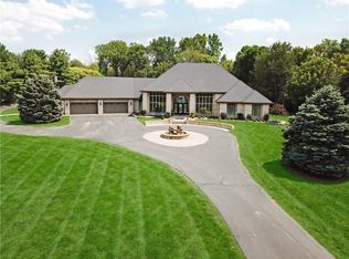 2075 Mullinix Rd, Greenwood, IN 46143