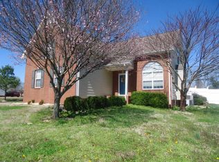 142 Jacob Dr, Pleasant View, TN 37146