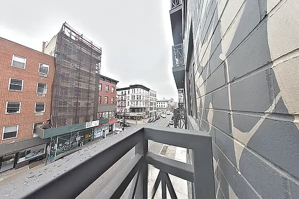 324 Grand St #3B — Photo 4