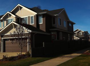 3332 168th St SW, Edmonton, AB T6W 3R6