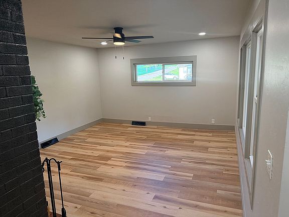 4th image of 602 S Spring St