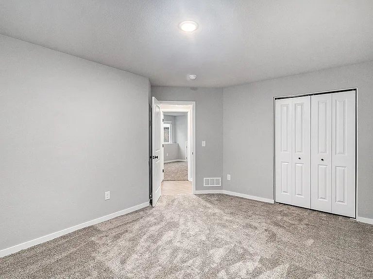 17545 Beechwood Ln — Photo 24