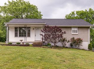 126 Robinhood Cir, Hendersonville, TN 37075