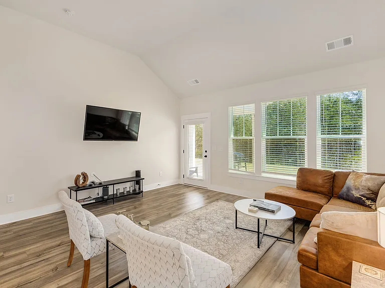 149 Grange Valley Ln — Photo 12
