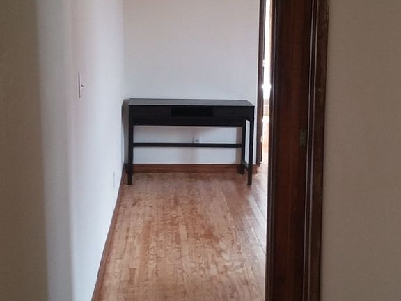 5th image of 419 16th St #4