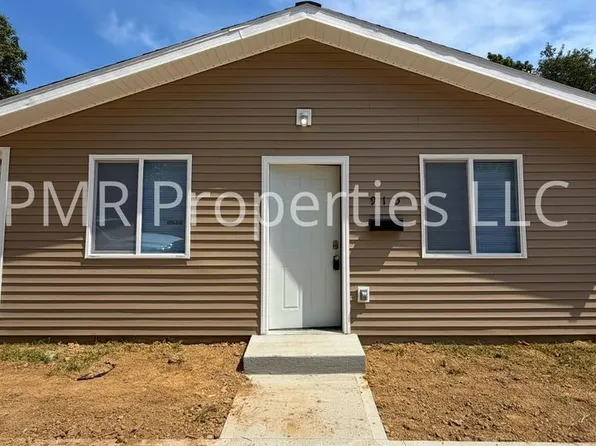 915 S 15th St, Saint Joseph, MO 64503