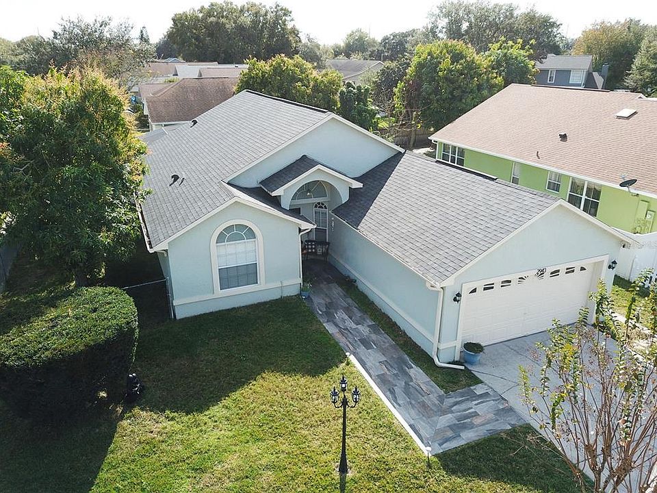 1st image of 2943 Oaktree Dr