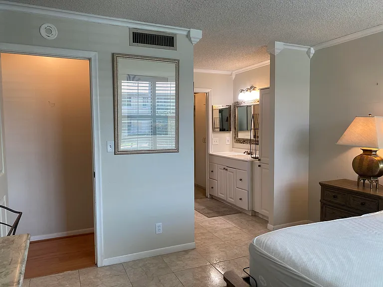 1 Royal Palm Way #201 — Photo 24