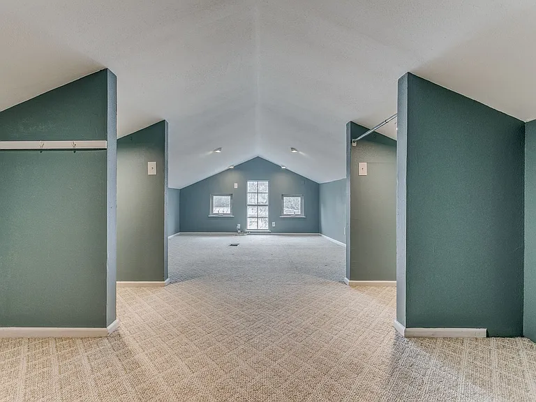 124 Normandy Ave — Photo 17