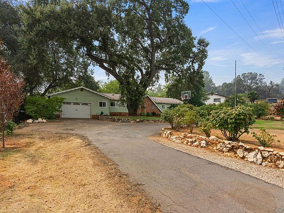 4th image of 3571 Poag Ln #0