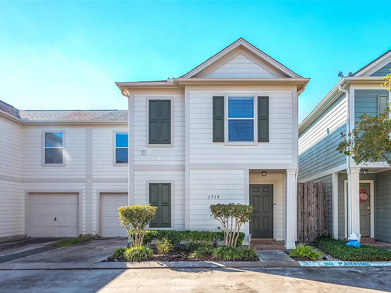 1719 Redwing Bluff Dr — Photo 3