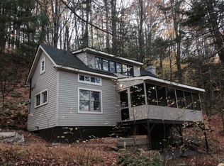 118 Brunner Landing Rd, Lake Wallenpaupack, PA 18426