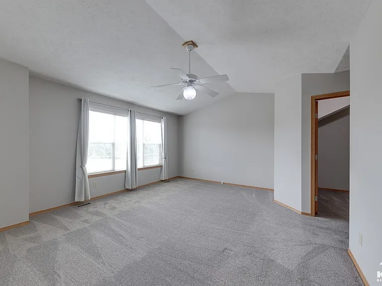 511 N Bristol Ct #A — Photo 15