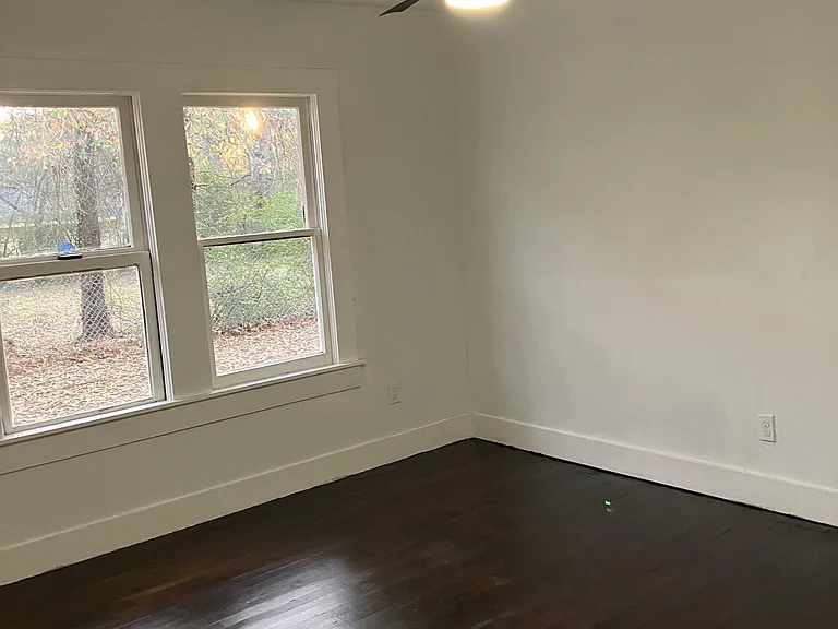 814 Aurel Blvd — Photo 14