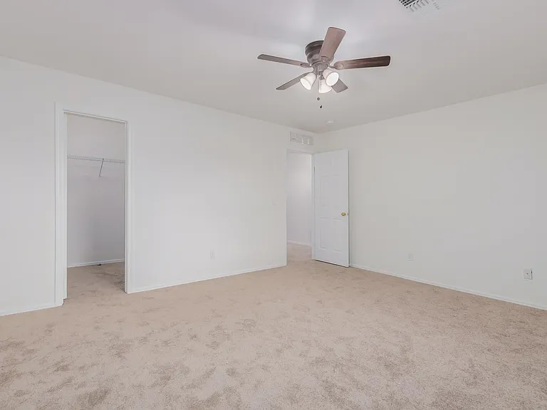 3209 W Saint Catherine Ave — Photo 22