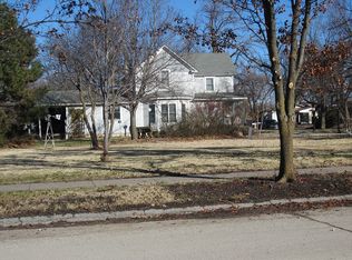 213 S Jefferson St, Hillsboro, KS 67063