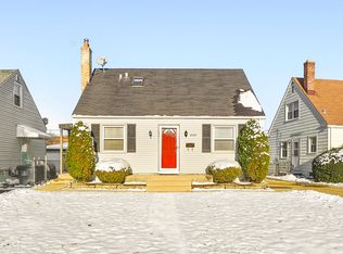 2707 Hawthorne St, Franklin Park, IL