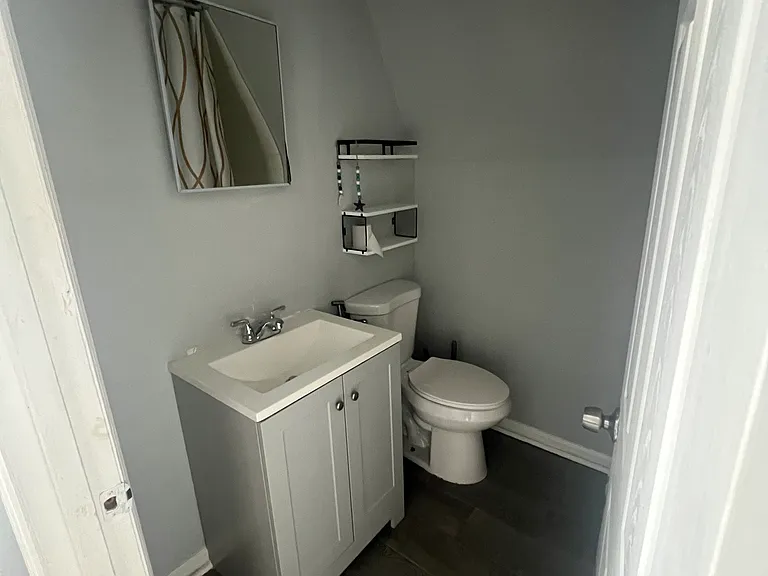 891 S 18th St #3 — Photo 13