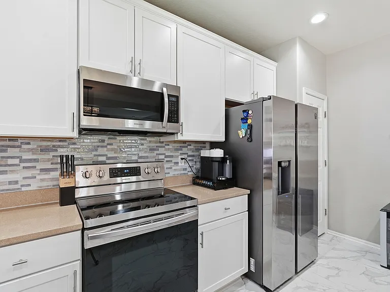 1072 S Cheshire Ln — Photo 4