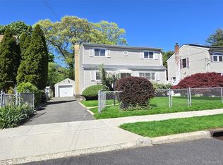 597 Woodland Drive, South Hempstead, NY 11550