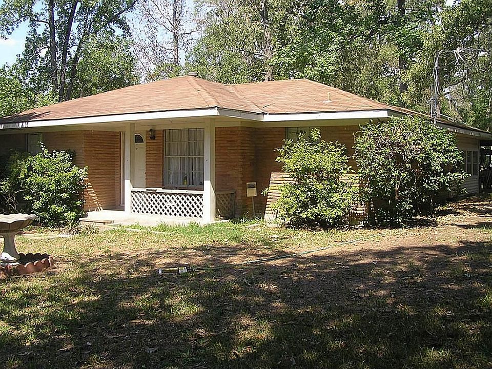 1st image of 617 White Oak Dr