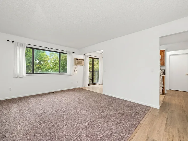 Summerfield Apartments — Photo 3