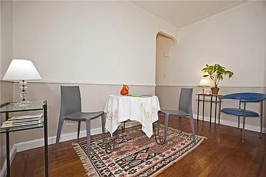 Rented by Space Marketing Shop