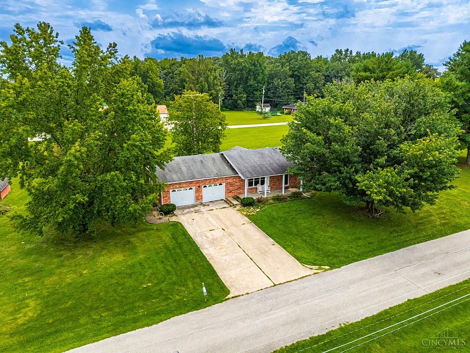 1st image of 80 Lewis Ln