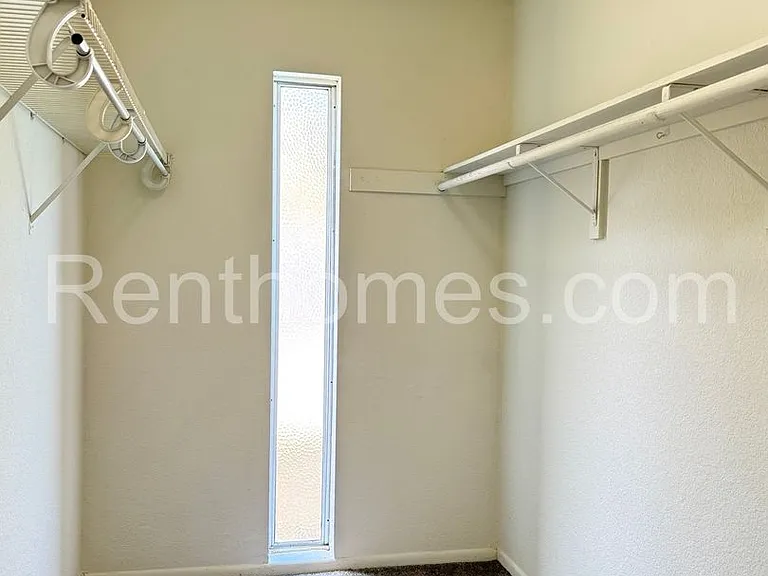 1553 Palomar Dr — Photo 22