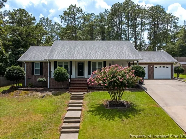 6213 Burnside Pl, Fayetteville, NC 28311