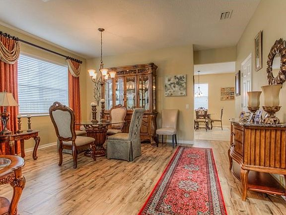 3rd image of 5921 Lilac Lake Dr
