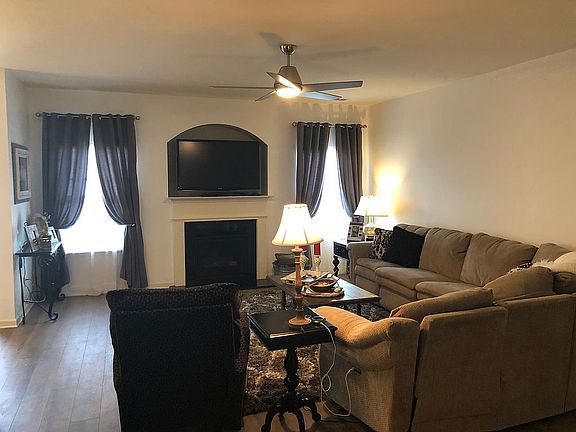 5th image of 11324 Belle Meade Way