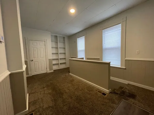 2301 S 11th St., 2301 S 11th St #0e25d9dd8, Saint Joseph, MO 64503