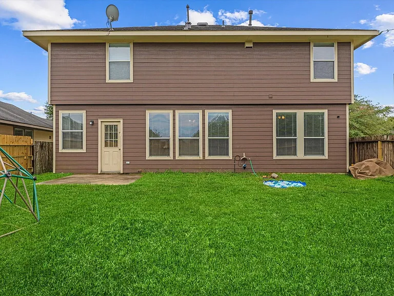 13946 Cypress Star Ln — Photo 32