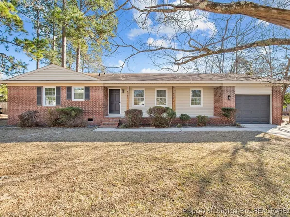 5943 Rehoboth Rd, Hope Mills, NC 28348