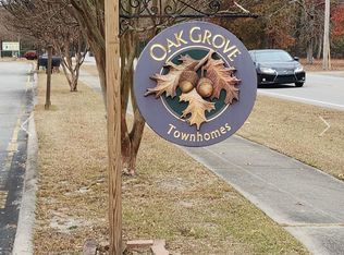 327 Oak Dr, Lexington, SC 29073