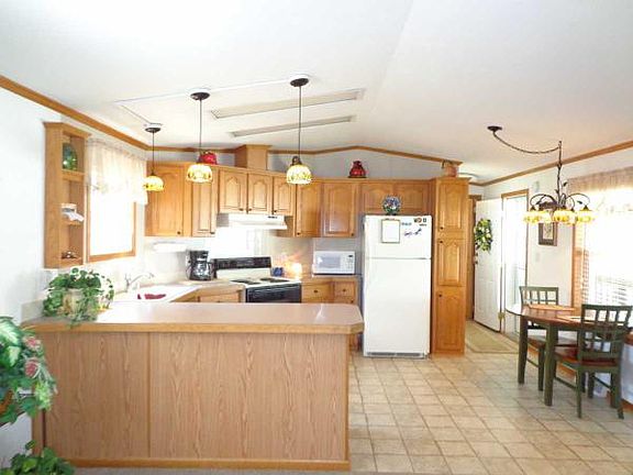 3rd image of 19900 128th St Lot 212