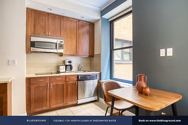 Rented by The Blueground | media 21