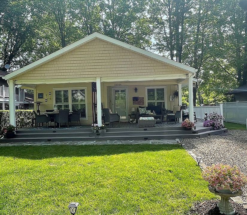 1st image of 10544 Mohawk Rd