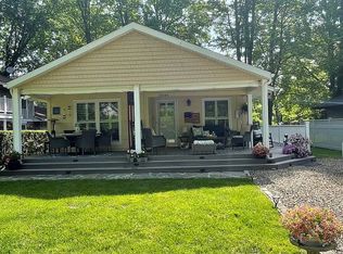 10544 Mohawk Rd, Conneaut Lake, PA 16316