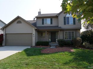 46848 Creeks Bnd #238, Canton, MI 48188
