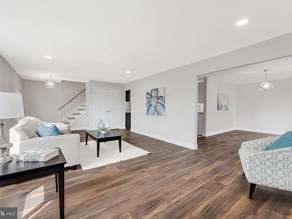 4th image of 115 Sandringham Rd