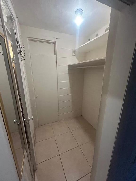 3312 SE 7th St APT 2B, photo 5