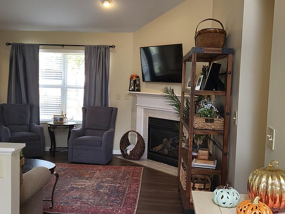 5th image of 6364 Deermeade Dr