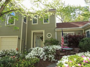 4204 Victoria Dr, Mount Kisco, NY 10549